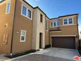 20812 W Bur Oak Cir - Photo 1 of 1