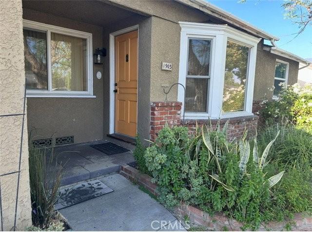 1903 Rosita Ave - Photo 2 of 8