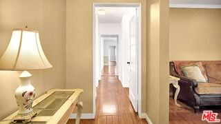 2545 Sycamore Dr - Photo 3 of 8