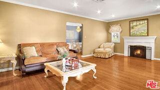 2545 Sycamore Dr - Photo 5 of 8