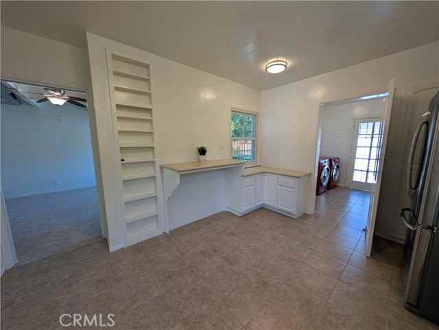 582 N Sunnyslope Ave - Photo 2 of 8