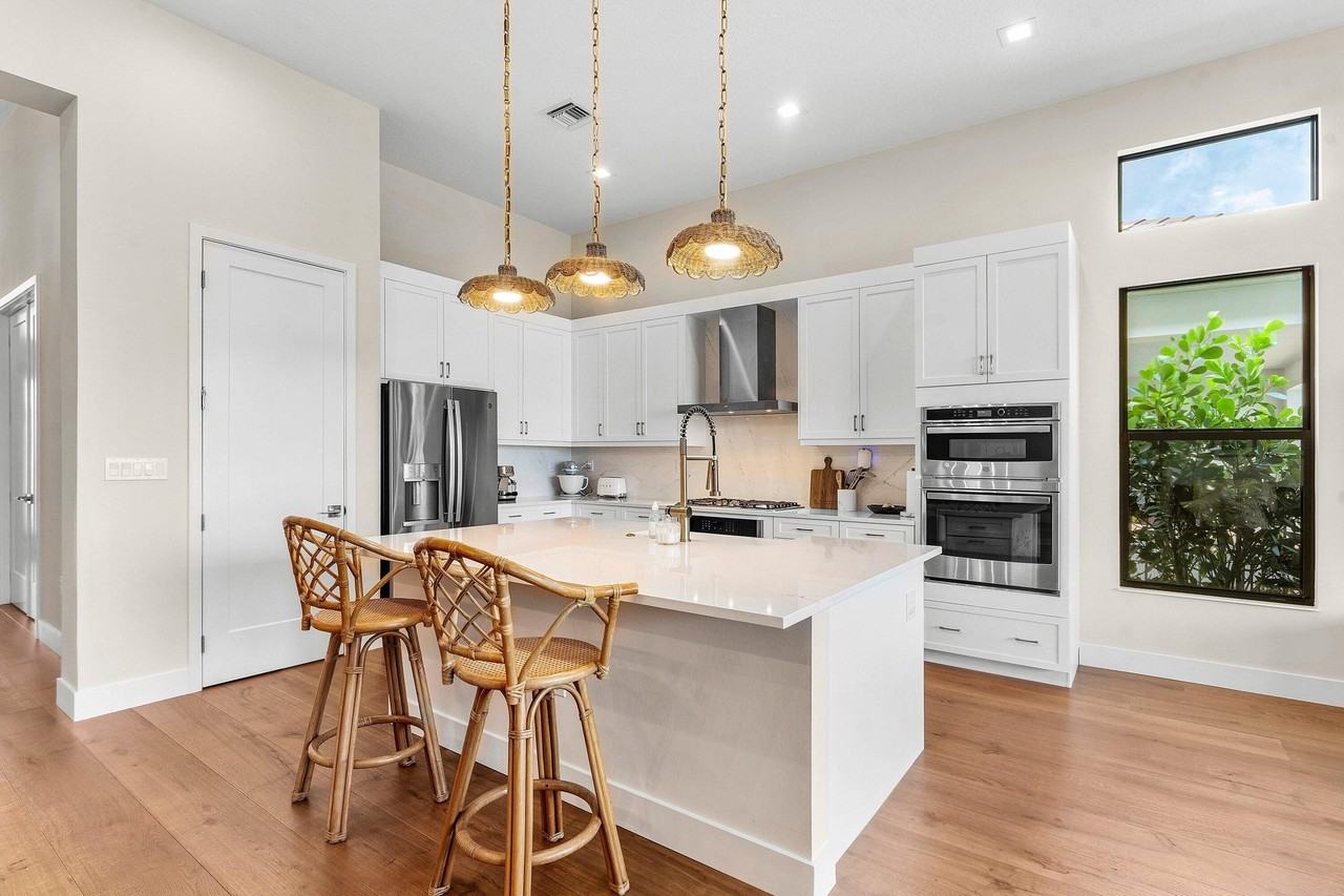 13207 Feathering Way - Photo 6 of 39