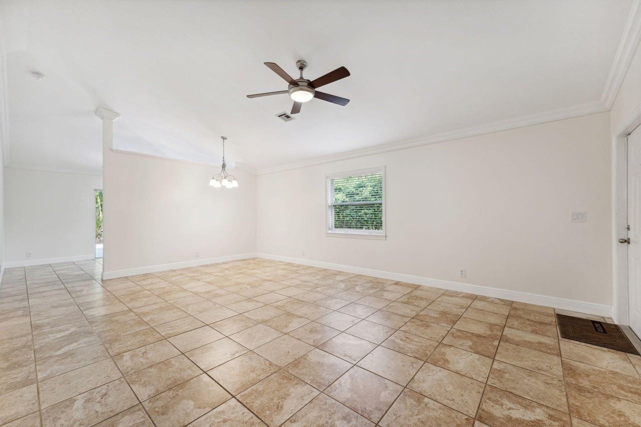 701 Key West St - Photo 6 of 22