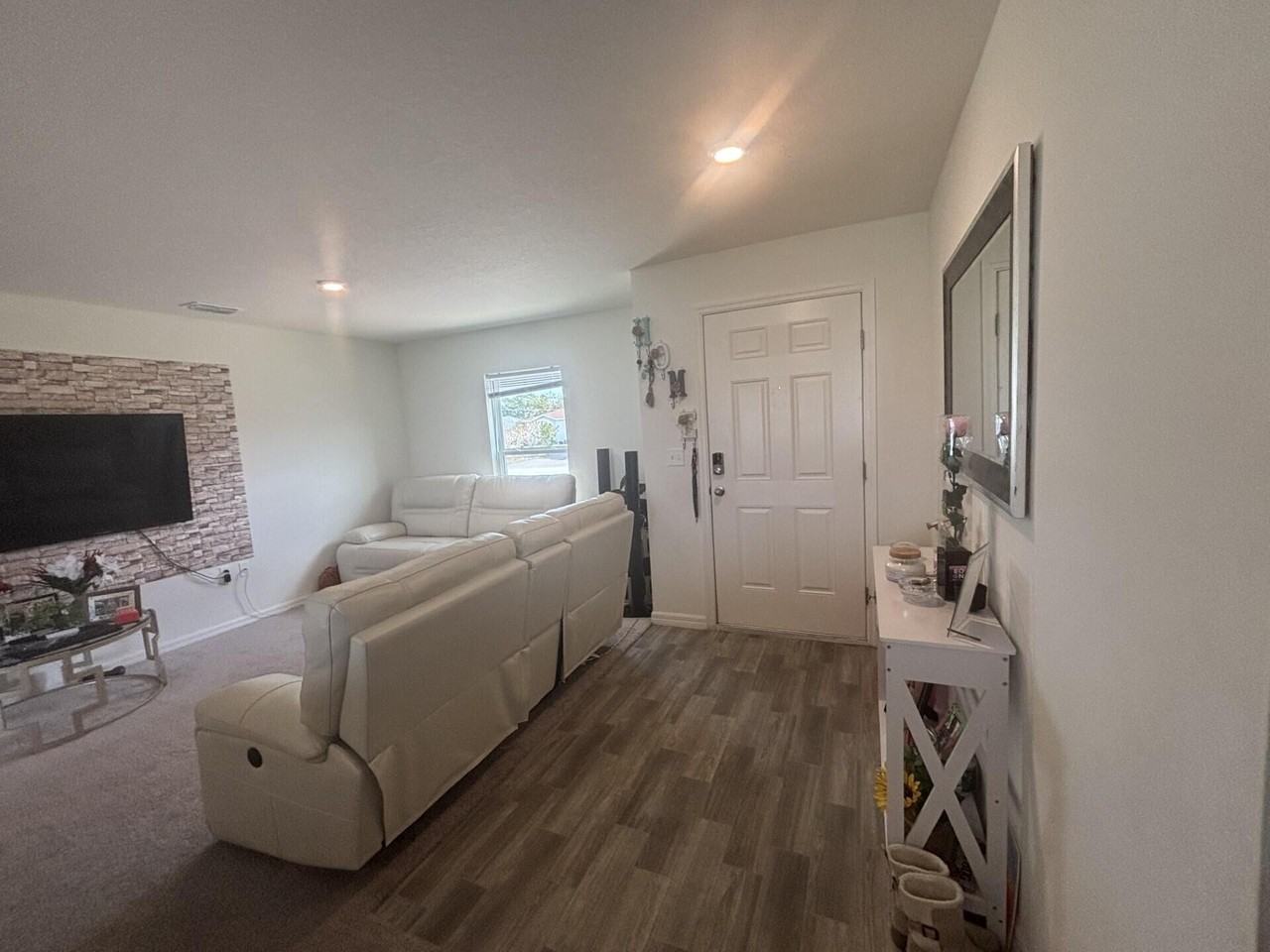 402 Ne Mainsail St - Photo 7 of 22