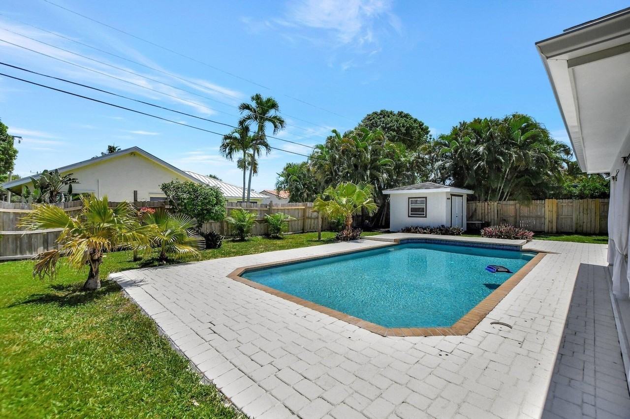 832 Sw 10th Ave - Photo 6 of 50