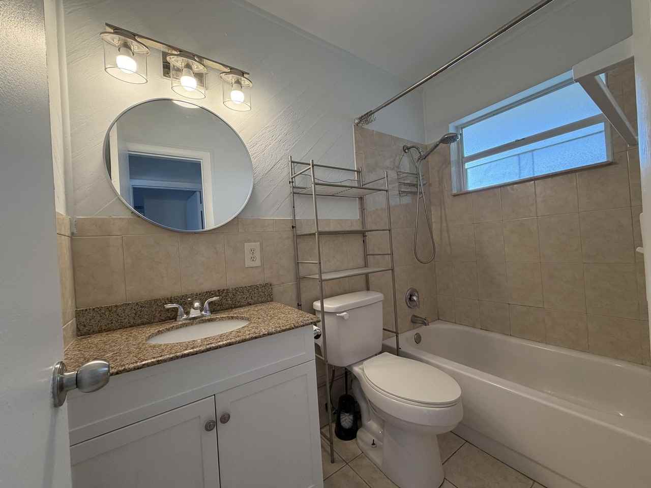 510 Sw 15th St #204 - Photo 7 of 13
