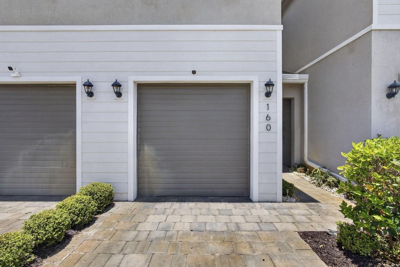 160 Bandol St - Photo 3 of 50