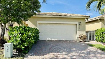 featured image of 8601 Mangrove Cay