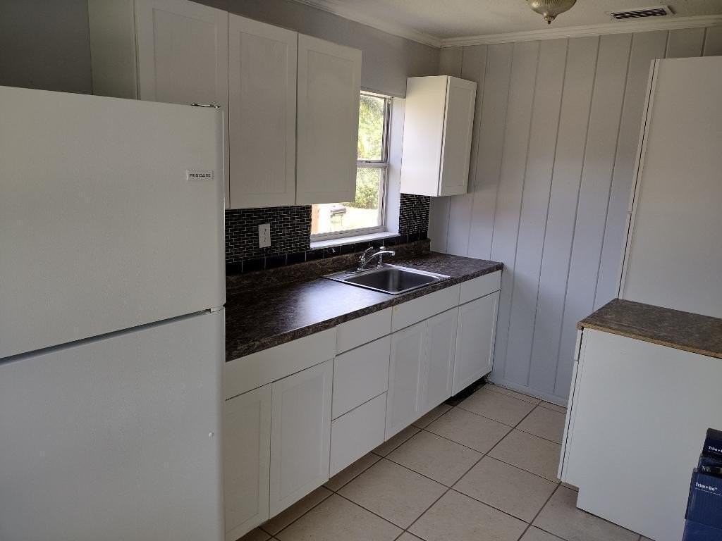 4383 Se Field St - Photo 7 of 7
