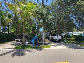 305 S Loxahatchee Dr - Photo 1 of 1