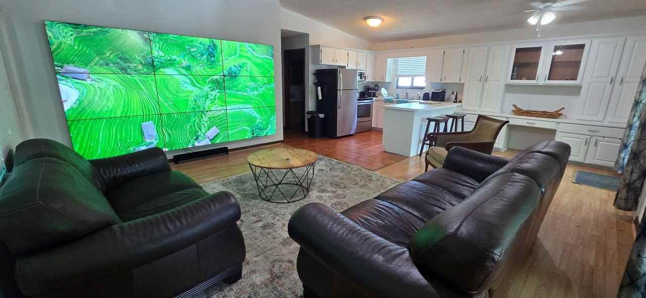 410 Coconut Dr - Photo 3 of 16