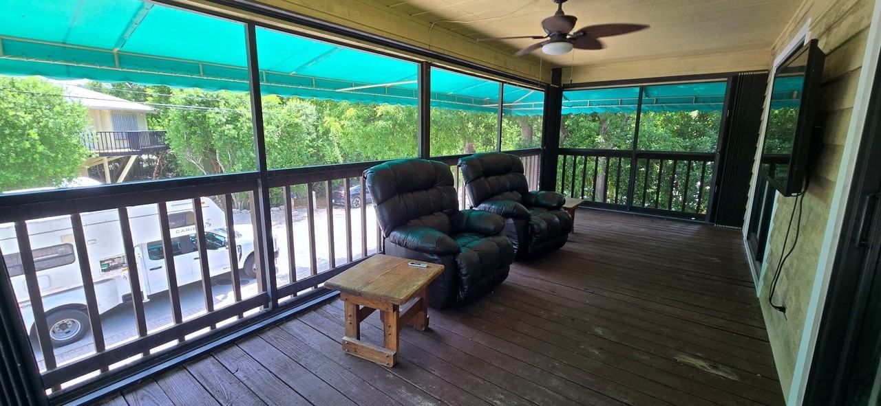 410 Coconut Dr - Photo 6 of 16