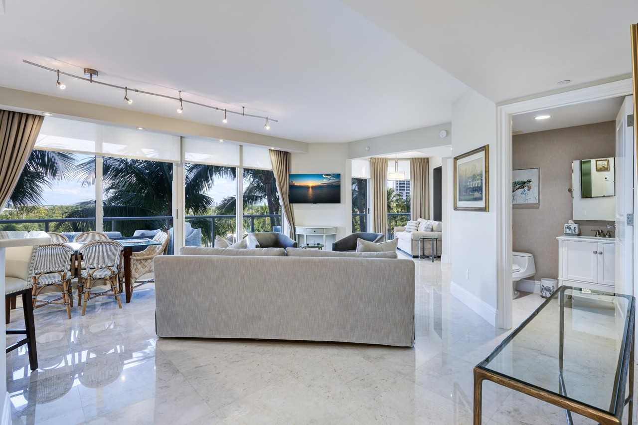 2700 N Ocean Dr #306B - Photo 3 of 37
