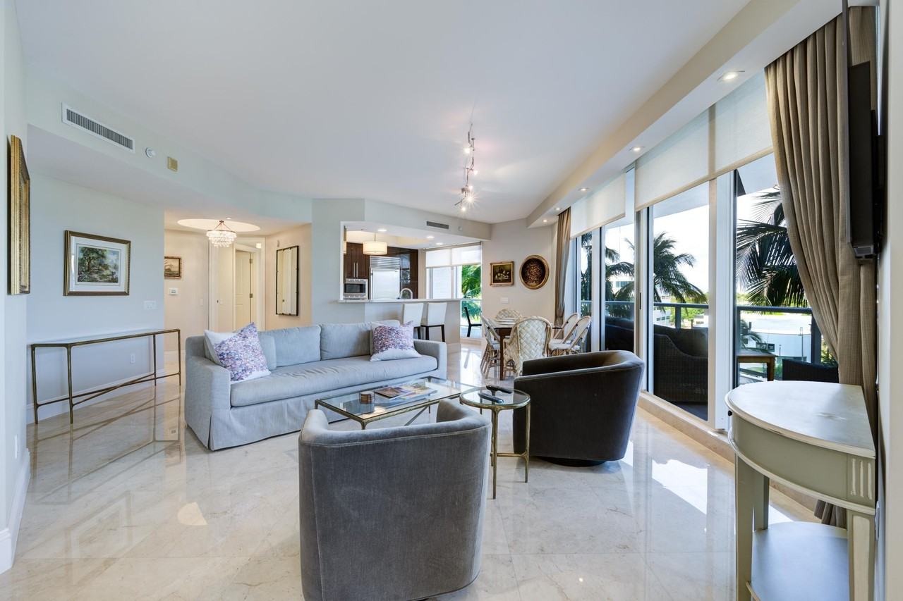2700 N Ocean Dr #306B - Photo 4 of 37