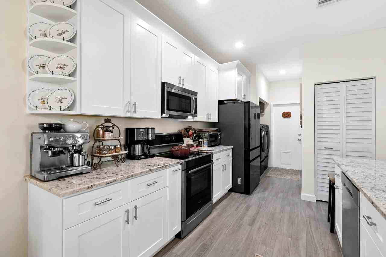 7826 Sienna Springs Dr - Photo 5 of 23