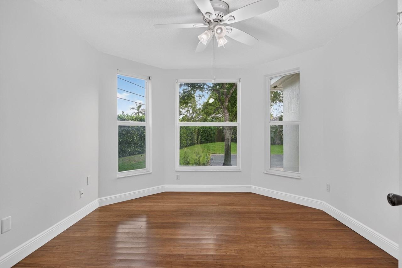 7087 Nw 78th Pl - Photo 6 of 50