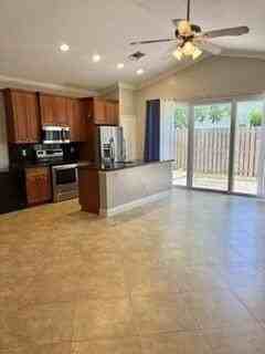 3125 Shelby Way - Photo 5 of 26