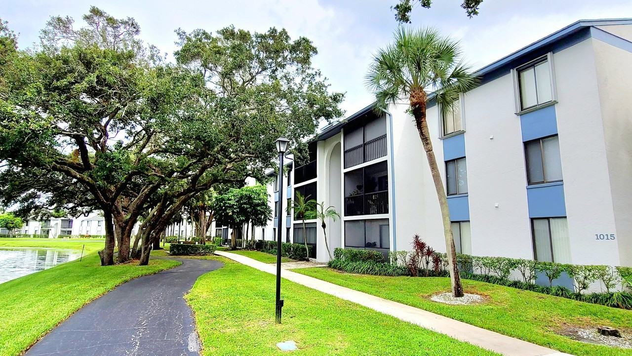 1015 Green Pine Blvd #B3 - Photo 2 of 46