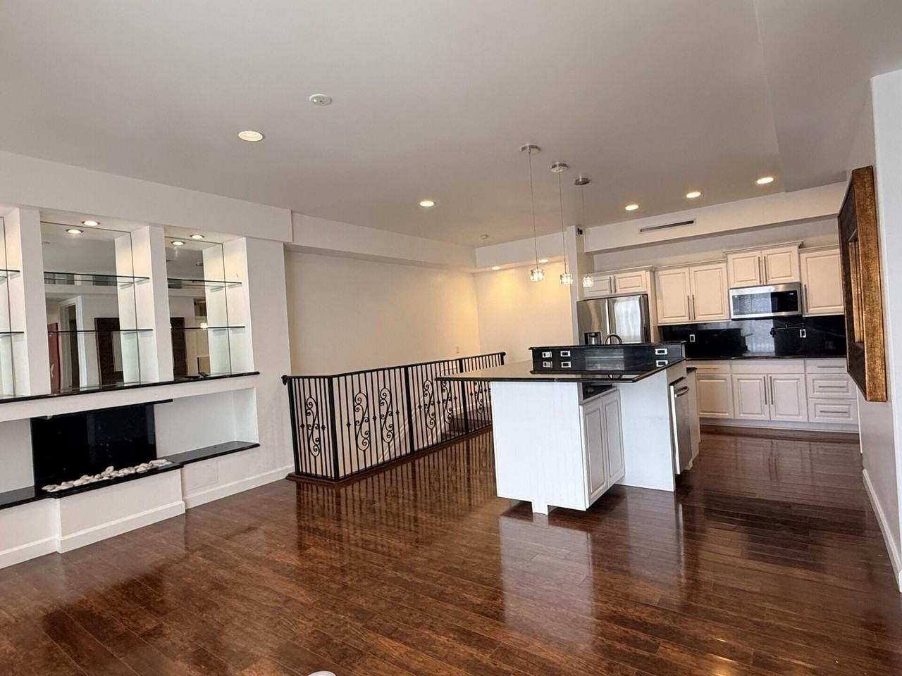 10440 Sw Stephanie Way #4-210 - Photo 5 of 37