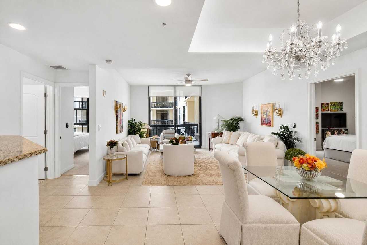 801 S Olive Ave #1119 - Photo 6 of 33