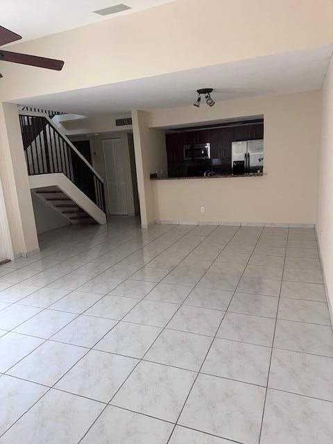 1251 Nw 123rd Ave - Photo 5 of 18