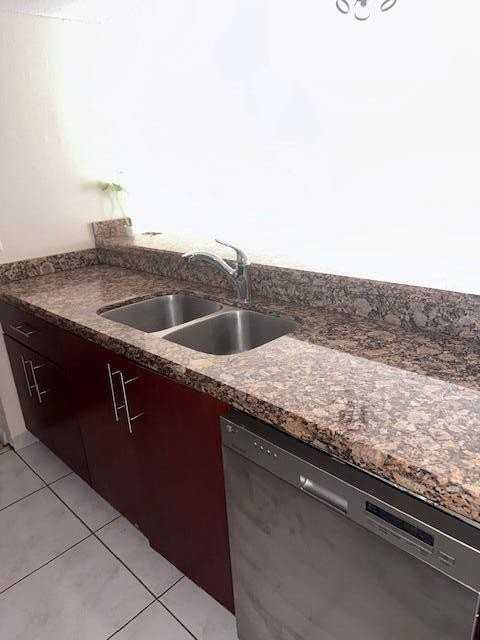 1251 Nw 123rd Ave - Photo 7 of 18