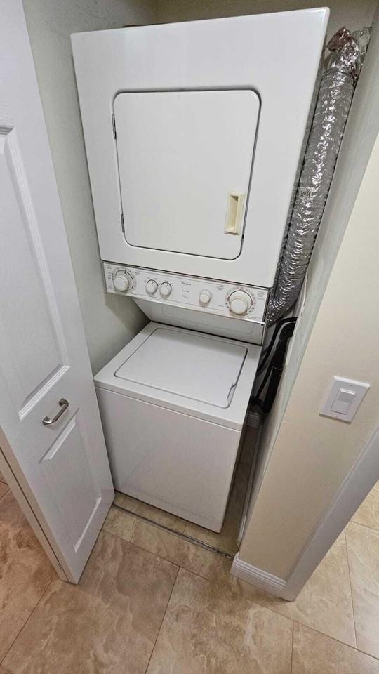 205 Foxtail Dr #H3 - Photo 4 of 25