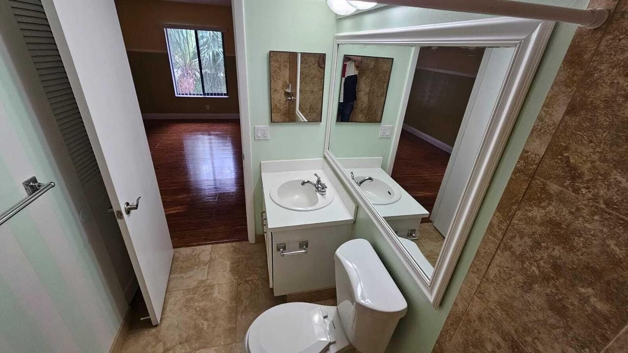 205 Foxtail Dr #H3 - Photo 7 of 25