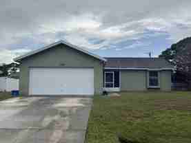 1194 Sw Granadeer St - Photo 1 of 1