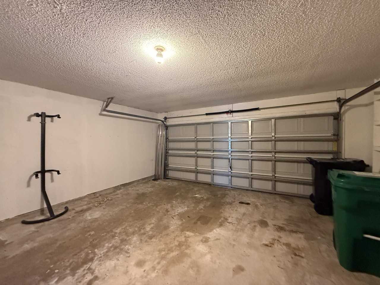 1194 Sw Granadeer St - Photo 7 of 26