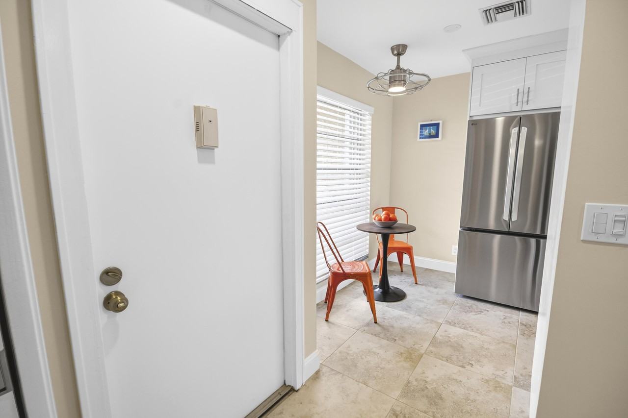 1111 Mahogany Way #76B - Photo 3 of 24