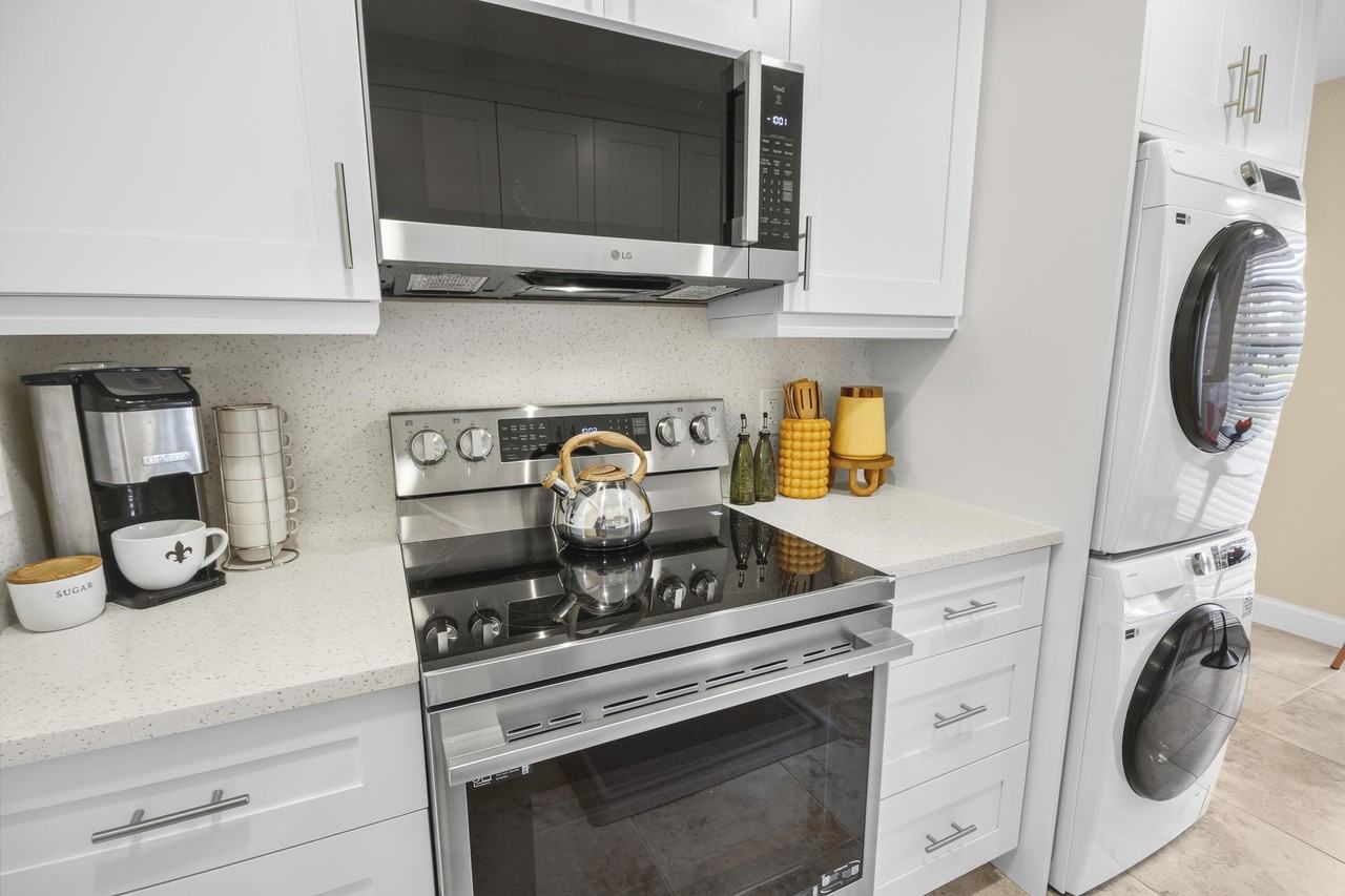 1111 Mahogany Way #76B - Photo 5 of 24