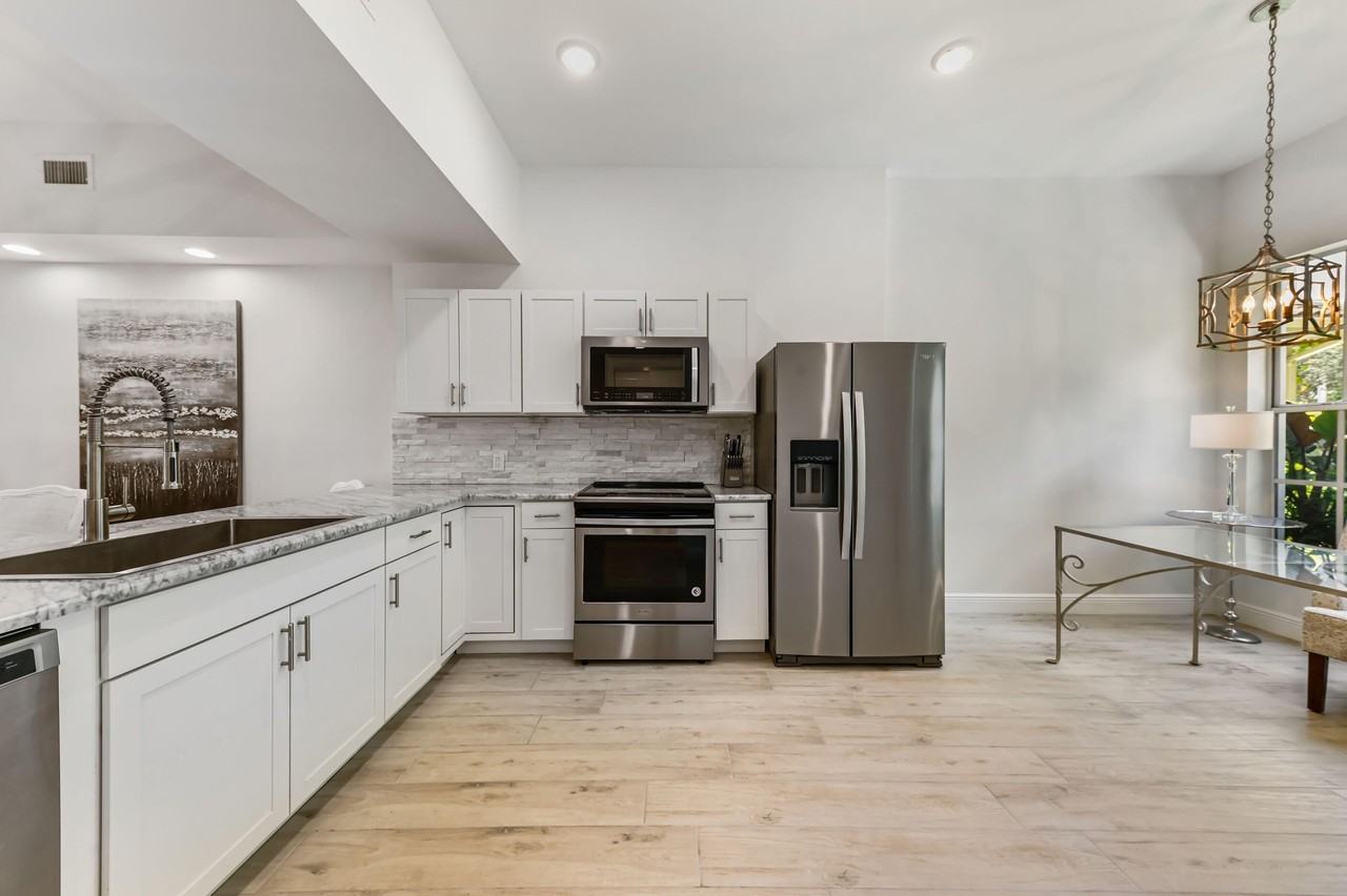2864 Winding Oak Ln #A - Photo 3 of 25