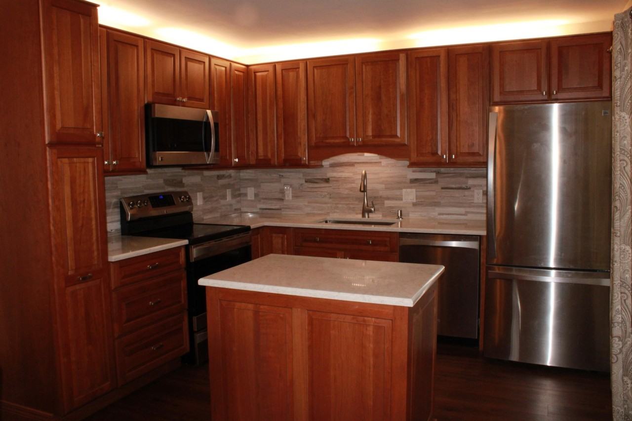 716 7th Ln - Photo 5 of 14