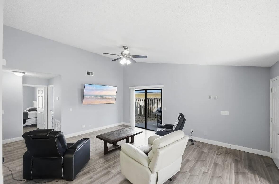 2890 1st Pl - Photo 5 of 24