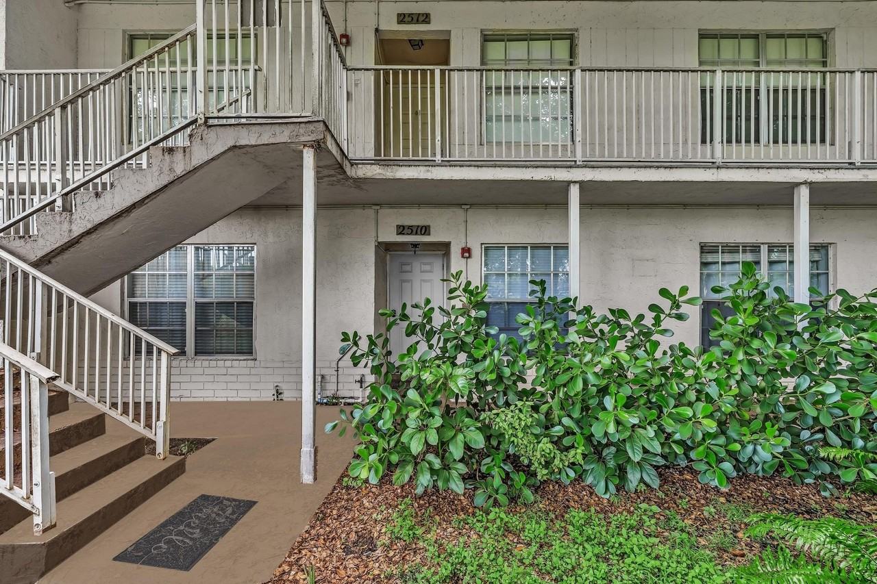 2510 Riverside Dr #2510 - Photo 4 of 50