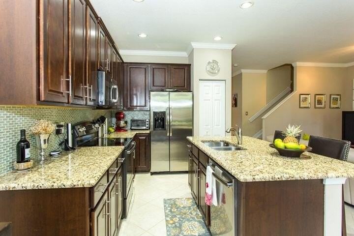 10426 Wellington Parc Dr - Photo 6 of 23