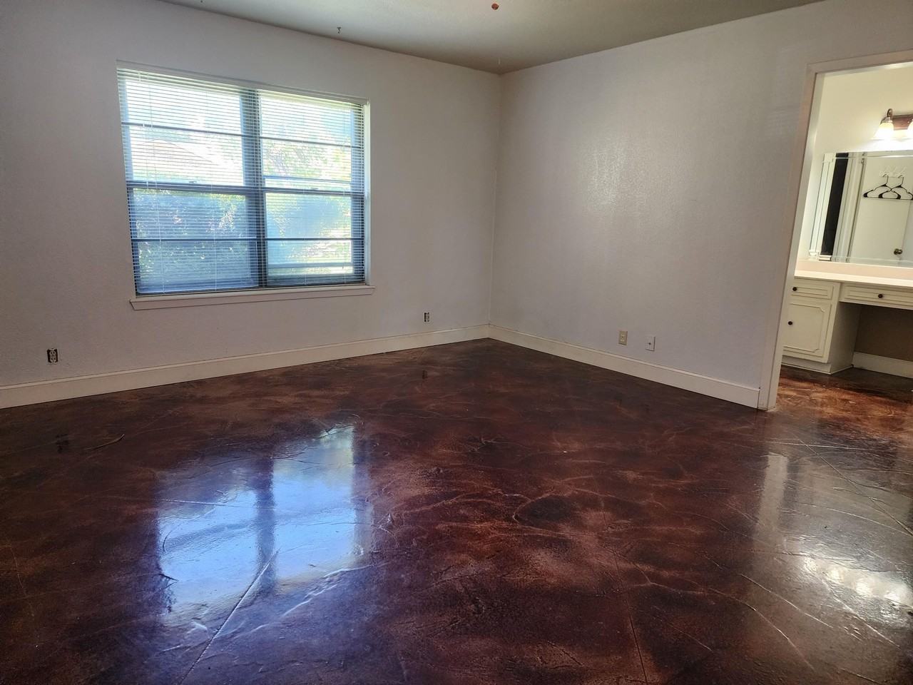 3218 Canyon Creek Dr - Photo 6 of 14