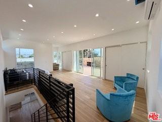 3989 1/2 Beethoven St #1-2 - Photo 6 of 8