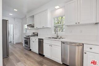212 N Palm Dr - Photo 4 of 8