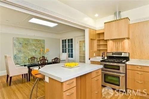 967 14th St - Photo 6 of 31