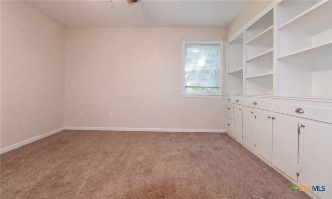 616 Manning Dr - Photo 4 of 9