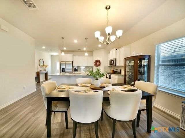 3884 Lorenzen Ct - Photo 6 of 48