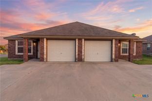 2915 Sunflower Trl #B - Photo 1 of 1