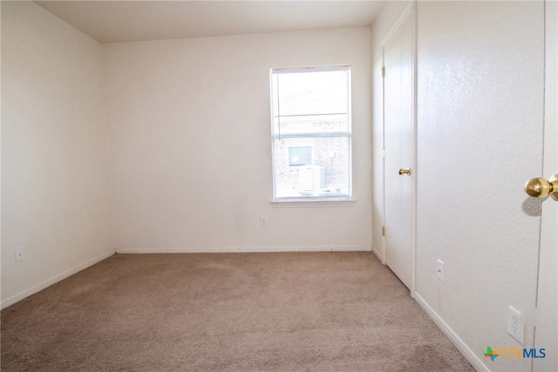 2915 Sunflower Trl #B - Photo 7 of 11