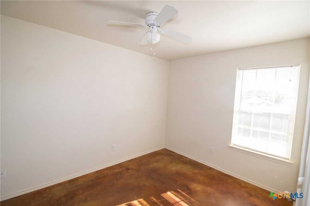 2923 Starlight Dr #B - Photo 5 of 6