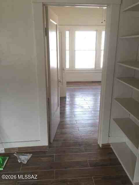 627 N Euclid Ave #1 - Photo 3 of 17