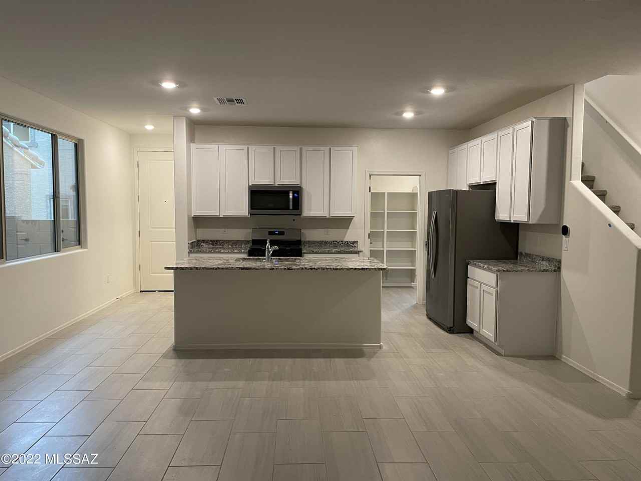 1123 E Descent St - Photo 5 of 40