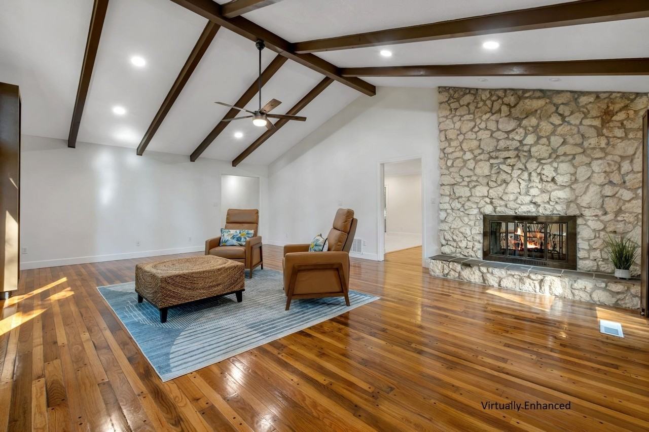 7916 Skipper Ln - Photo 5 of 43
