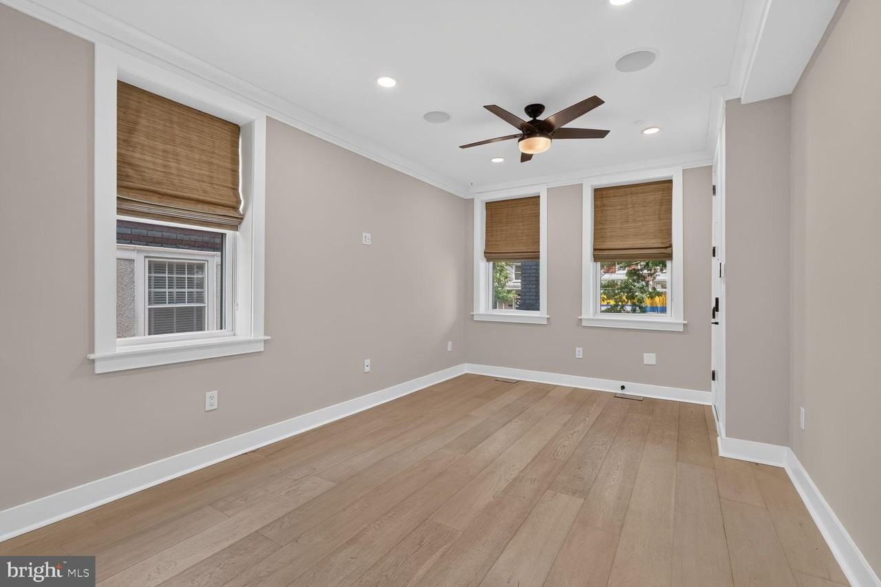 724 Varnum St Nw #1 - Photo 5 of 33